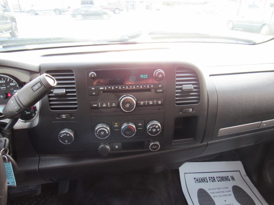 Used Chevrolet Silverado 1500 LT 2011 | Hilario's Auto Sales Inc.. Worcester, Massachusetts Used Chevrolet Silverado 1500 LT 2011 | Hilario's Auto Sales Inc.. Worcester, Massachusetts