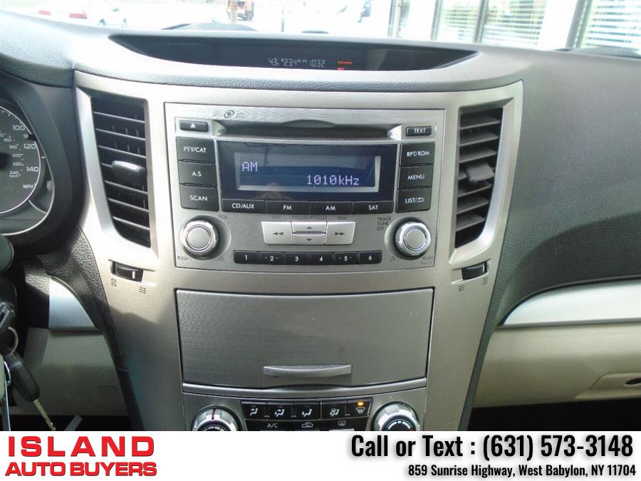 Used Subaru Outback 2.5i Premium AWD 4dr Wagon CVT 2013 | Island Auto Buyers. West Babylon, New York Used Subaru Outback 2.5i Premium AWD 4dr Wagon CVT 2013 | Island Auto Buyers. West Babylon, New York