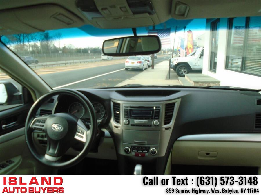 Used Subaru Outback 2.5i Premium AWD 4dr Wagon CVT 2013 | Island Auto Buyers. West Babylon, New York Used Subaru Outback 2.5i Premium AWD 4dr Wagon CVT 2013 | Island Auto Buyers. West Babylon, New York