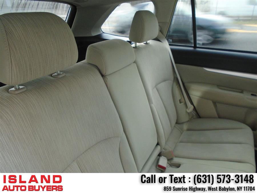 Used Subaru Outback 2.5i Premium AWD 4dr Wagon CVT 2013 | Island Auto Buyers. West Babylon, New York Used Subaru Outback 2.5i Premium AWD 4dr Wagon CVT 2013 | Island Auto Buyers. West Babylon, New York