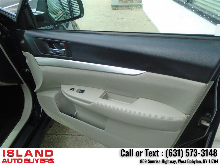 Used Subaru Outback 2.5i Premium AWD 4dr Wagon CVT 2013 | Island Auto Buyers. West Babylon, New York Used Subaru Outback 2.5i Premium AWD 4dr Wagon CVT 2013 | Island Auto Buyers. West Babylon, New York