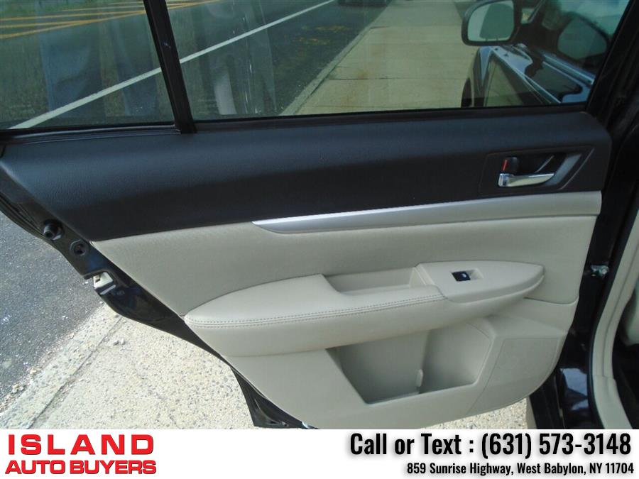 Used Subaru Outback 2.5i Premium AWD 4dr Wagon CVT 2013 | Island Auto Buyers. West Babylon, New York Used Subaru Outback 2.5i Premium AWD 4dr Wagon CVT 2013 | Island Auto Buyers. West Babylon, New York