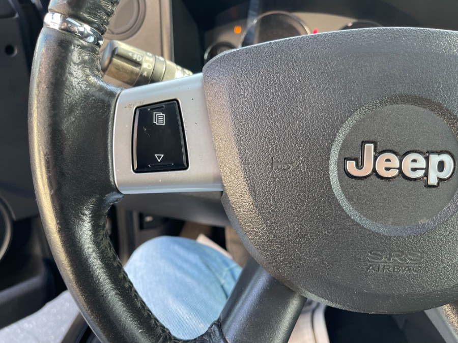 2008 Jeep Commander 4WD 4dr Limited, available for sale in Huntington Station, New York | My Auto Inc.. Huntington Station, New York 2008 Jeep Commander 4WD 4dr Limited, available for sale in Huntington Station, New York | My Auto Inc.. Huntington Station, New York