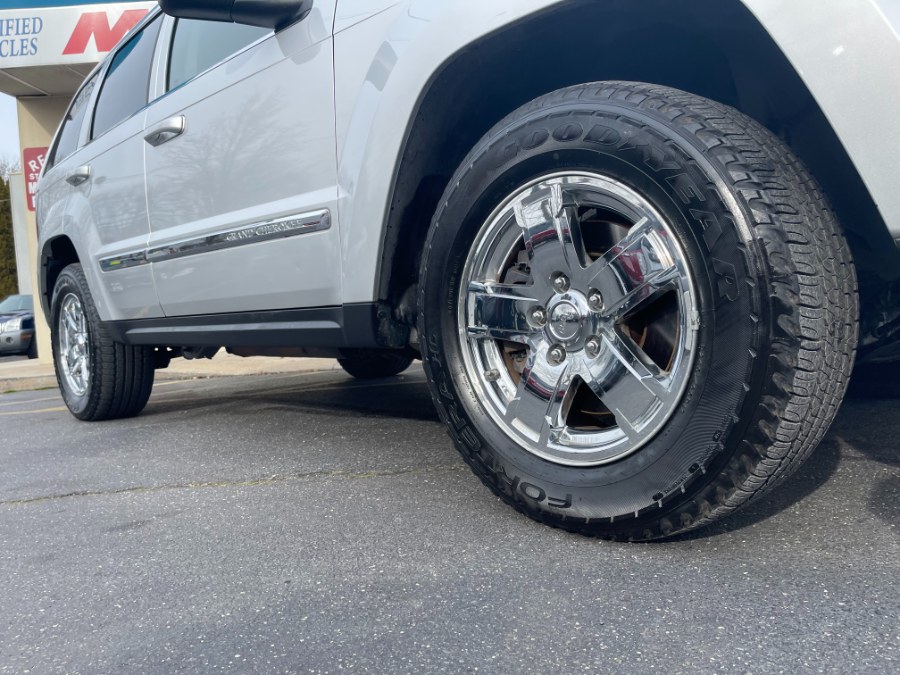 2005 Jeep Grand Cherokee 4dr Limited 4WD, available for sale in Huntington Station, New York | My Auto Inc.. Huntington Station, New York 2005 Jeep Grand Cherokee 4dr Limited 4WD, available for sale in Huntington Station, New York | My Auto Inc.. Huntington Station, New York