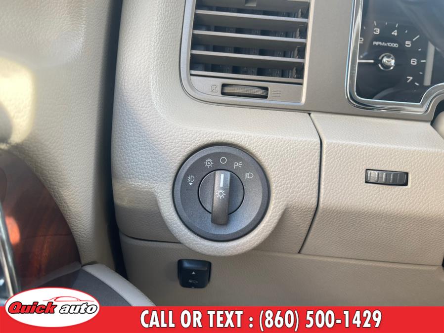 Used Lincoln Navigator 4WD 4dr 2012 | Quick Auto LLC. Bristol, Connecticut Used Lincoln Navigator 4WD 4dr 2012 | Quick Auto LLC. Bristol, Connecticut