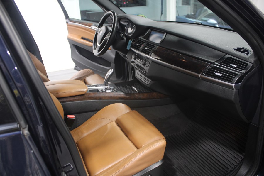 Used BMW X5 AWD 4dr 30i 2010 | Auto Gallery. Lodi, New Jersey Used BMW X5 AWD 4dr 30i 2010 | Auto Gallery. Lodi, New Jersey