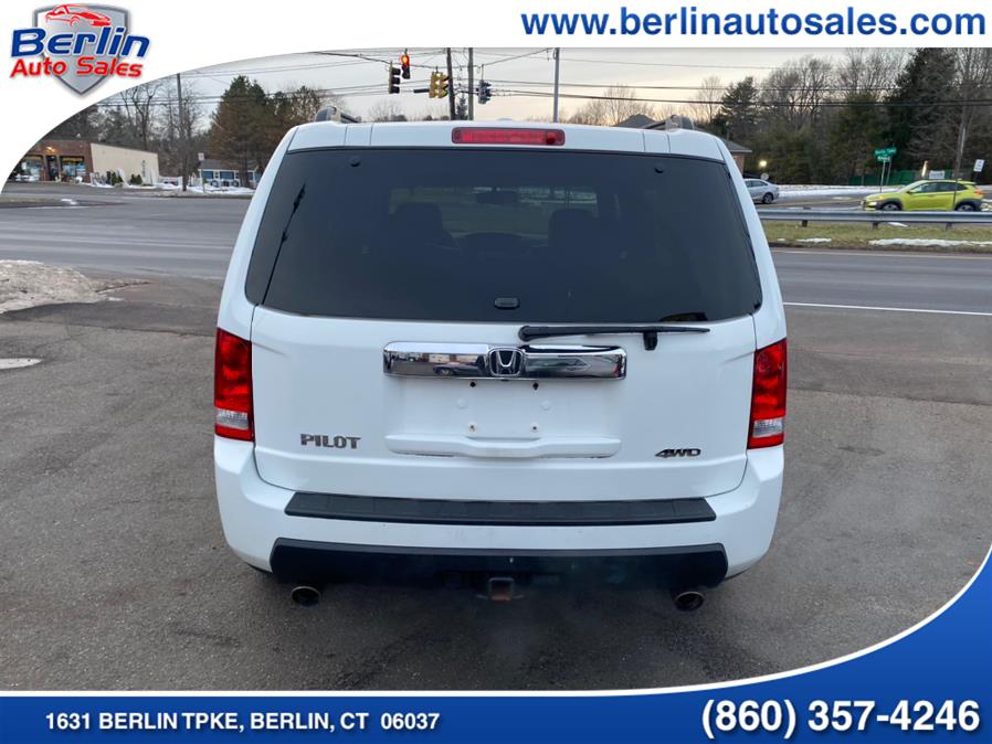 2009 Honda Pilot 4WD 4dr EX-L, available for sale in Berlin, Connecticut | Berlin Auto Sales LLC. Berlin, Connecticut 2009 Honda Pilot 4WD 4dr EX-L, available for sale in Berlin, Connecticut | Berlin Auto Sales LLC. Berlin, Connecticut