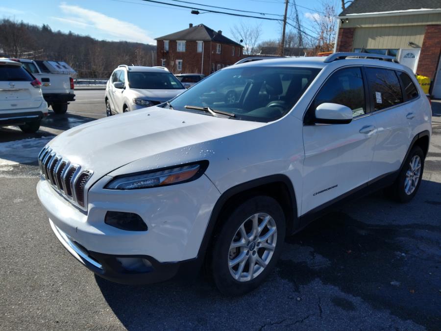 2014 Jeep Cherokee FWD 4dr Latitude, available for sale in Brewster, New York | A & R Service Center Inc. Brewster, New York 2014 Jeep Cherokee FWD 4dr Latitude, available for sale in Brewster, New York | A & R Service Center Inc. Brewster, New York