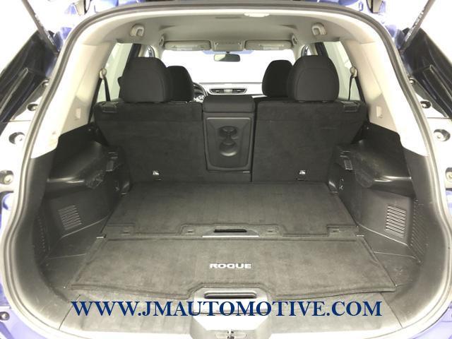2017 Nissan Rogue 2017.5 AWD SV, available for sale in Naugatuck, Connecticut | J&M Automotive Sls&Svc LLC. Naugatuck, Connecticut 2017 Nissan Rogue 2017.5 AWD SV, available for sale in Naugatuck, Connecticut | J&M Automotive Sls&Svc LLC. Naugatuck, Connecticut