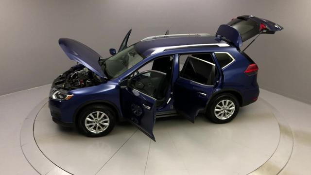 2017 Nissan Rogue 2017.5 AWD SV, available for sale in Naugatuck, Connecticut | J&M Automotive Sls&Svc LLC. Naugatuck, Connecticut 2017 Nissan Rogue 2017.5 AWD SV, available for sale in Naugatuck, Connecticut | J&M Automotive Sls&Svc LLC. Naugatuck, Connecticut