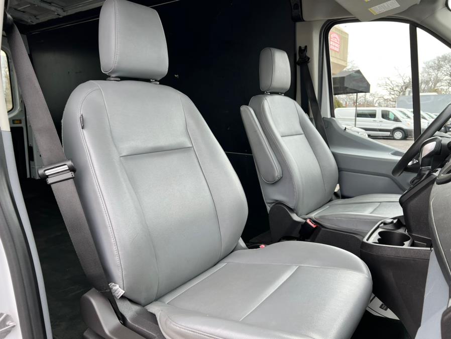 Used Ford Transit Van T-250 148" Med Rf 9000 GVWR Sliding RH Dr 2019 | Power Motors East. Massapequa Park, New York Used Ford Transit Van T-250 148" Med Rf 9000 GVWR Sliding RH Dr 2019 | Power Motors East. Massapequa Park, New York