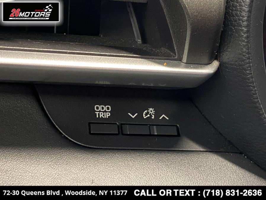 Used Toyota Highlander LE AWD (Natl) 2020 | 26 Motors Queens. Woodside, New York Used Toyota Highlander LE AWD (Natl) 2020 | 26 Motors Queens. Woodside, New York