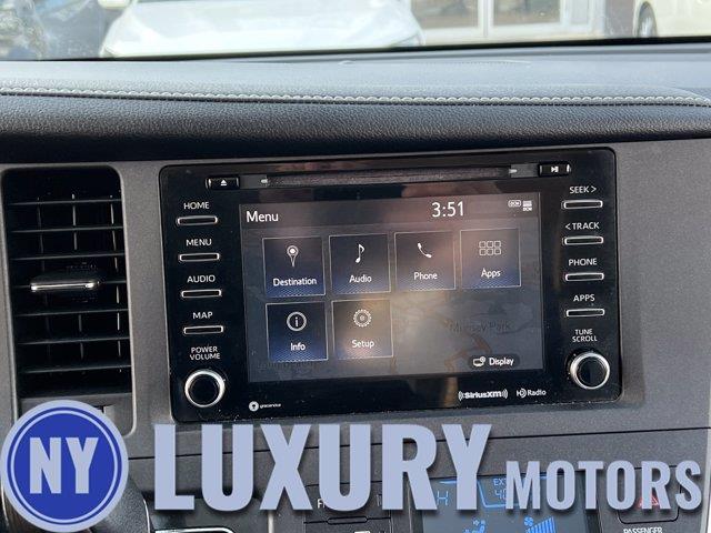 Used Toyota Sienna XLE Auto Access Seat 2018 | NY Luxury Motors. Elmont, New York Used Toyota Sienna XLE Auto Access Seat 2018 | NY Luxury Motors. Elmont, New York