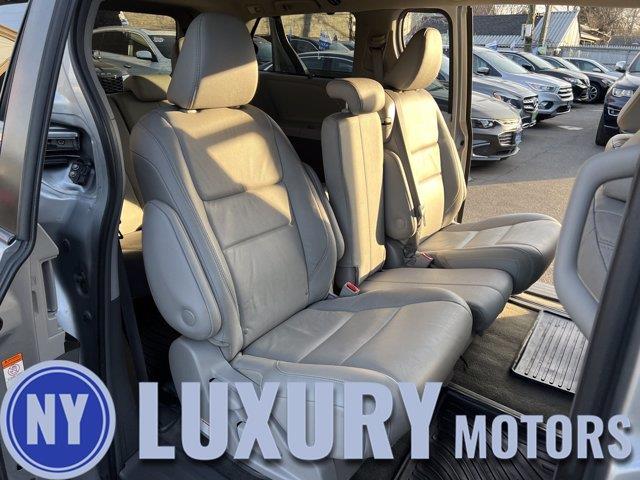 Used Toyota Sienna XLE Auto Access Seat 2018 | NY Luxury Motors. Elmont, New York Used Toyota Sienna XLE Auto Access Seat 2018 | NY Luxury Motors. Elmont, New York