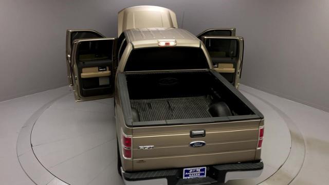 Used Ford F-150 4WD SuperCrew 145 XLT 2013 | J&M Automotive Sls&Svc LLC. Naugatuck, Connecticut Used Ford F-150 4WD SuperCrew 145 XLT 2013 | J&M Automotive Sls&Svc LLC. Naugatuck, Connecticut