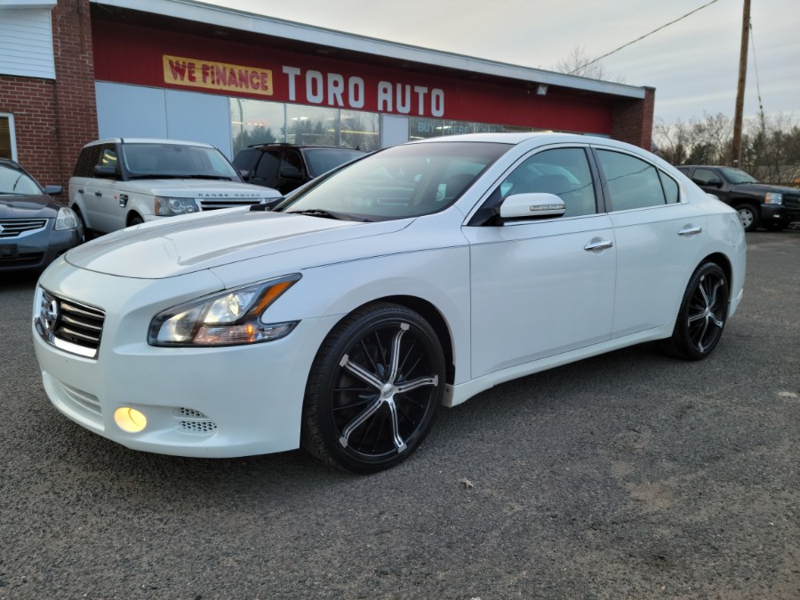 2013 Nissan Maxima 4dr Sdn 3.5 SV w/Sport Pkg Fully Loaded, available for sale in East Windsor, Connecticut | Toro Auto. East Windsor, Connecticut