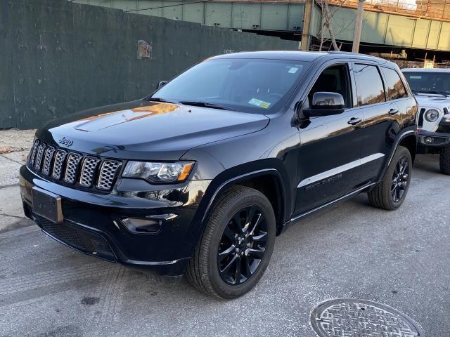 Used Jeep Grand Cherokee Altitude 2019 | Eastchester Motor Cars. Bronx, New York Used Jeep Grand Cherokee Altitude 2019 | Eastchester Motor Cars. Bronx, New York