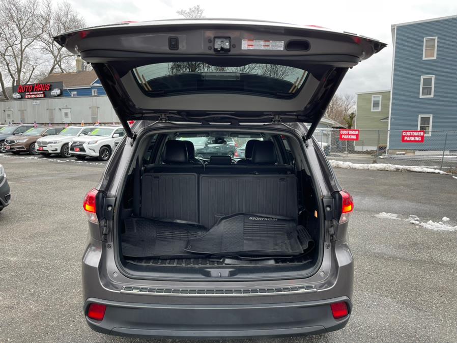 2019 Toyota Highlander LE V6 AWD (Natl), available for sale in Irvington , New Jersey | Auto Haus of Irvington Corp. Irvington , New Jersey 2019 Toyota Highlander LE V6 AWD (Natl), available for sale in Irvington , New Jersey | Auto Haus of Irvington Corp. Irvington , New Jersey