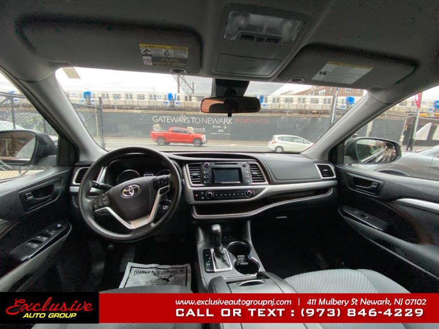 Used Toyota Highlander LE Plus V6 AWD (Natl) 2019 | Exclusive Auto Group. Newark, New Jersey Used Toyota Highlander LE Plus V6 AWD (Natl) 2019 | Exclusive Auto Group. Newark, New Jersey