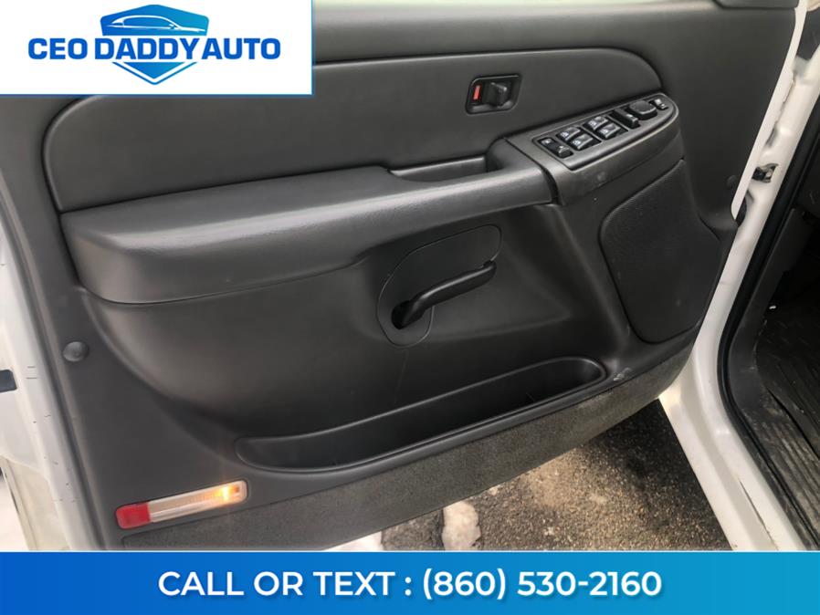 Used Chevrolet Silverado 2500HD Crew Cab 153" WB 4WD LS 2005 | CEO DADDY AUTO. Online only, Connecticut Used Chevrolet Silverado 2500HD Crew Cab 153" WB 4WD LS 2005 | CEO DADDY AUTO. Online only, Connecticut