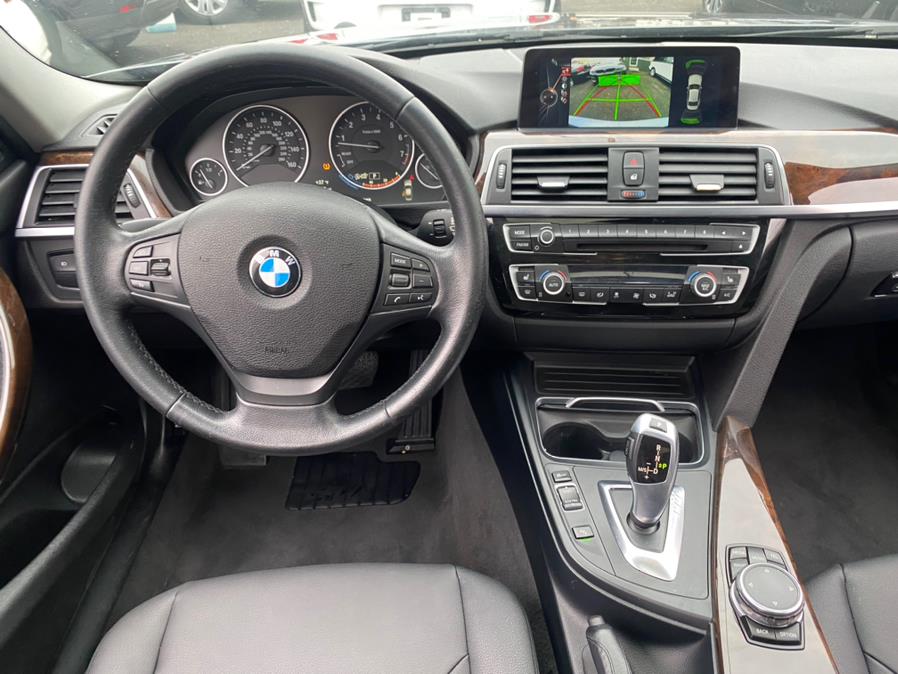 Used BMW 3 Series 4dr Sdn 320i xDrive AWD 2016 | Sunrise Autoland. Jamaica, New York Used BMW 3 Series 4dr Sdn 320i xDrive AWD 2016 | Sunrise Autoland. Jamaica, New York