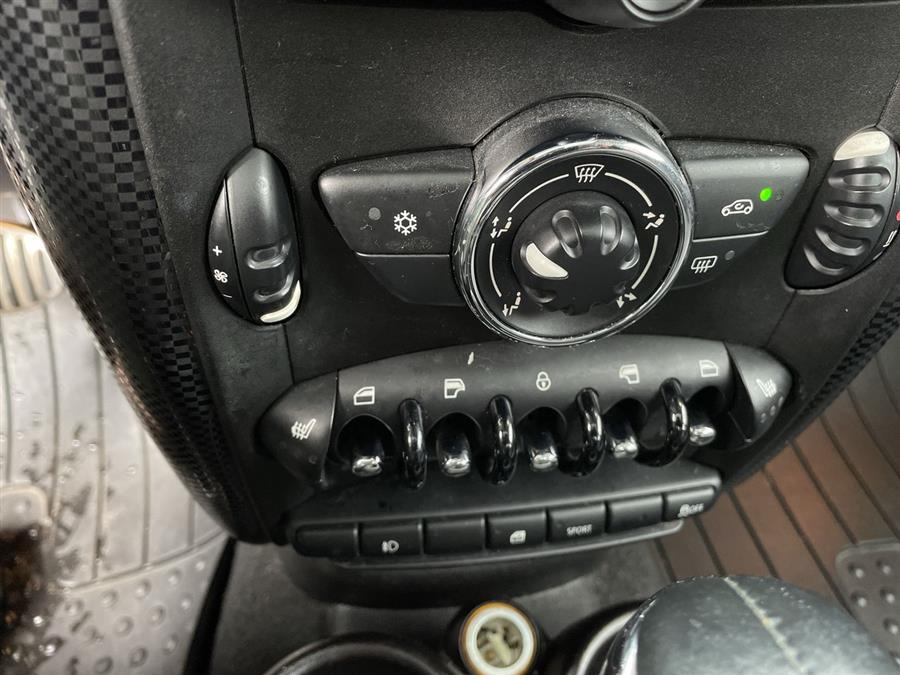 2012 MINI Cooper Countryman AWD 4dr S ALL4, available for sale in Stratford, Connecticut | Wiz Leasing Inc. Stratford, Connecticut 2012 MINI Cooper Countryman AWD 4dr S ALL4, available for sale in Stratford, Connecticut | Wiz Leasing Inc. Stratford, Connecticut