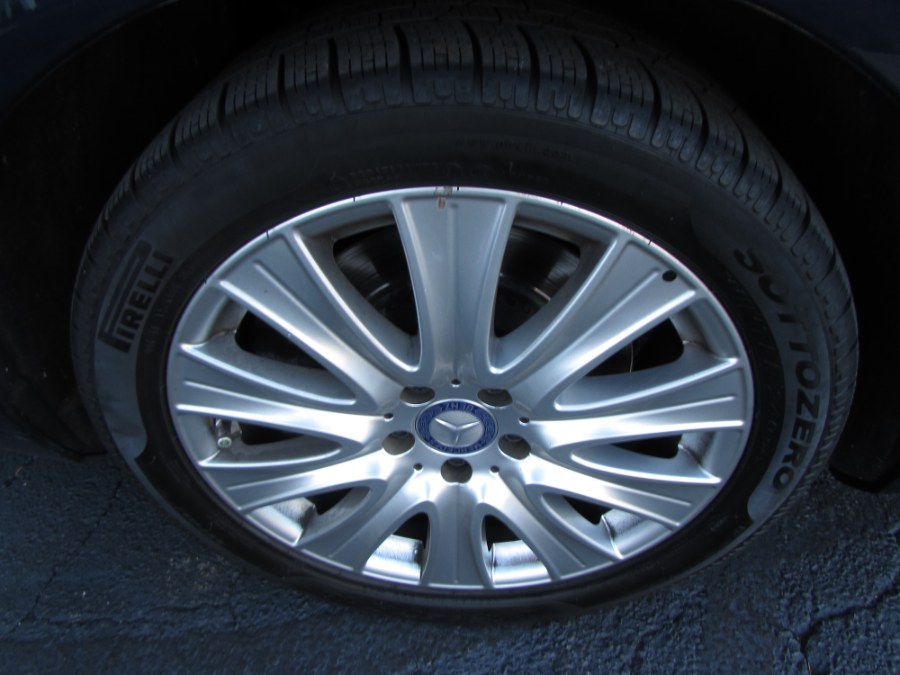 Used Mercedes-Benz S-Class 4dr Sdn S550 4MATIC 2014 | Chip's Auto Sales Inc. Milford, Connecticut Used Mercedes-Benz S-Class 4dr Sdn S550 4MATIC 2014 | Chip's Auto Sales Inc. Milford, Connecticut