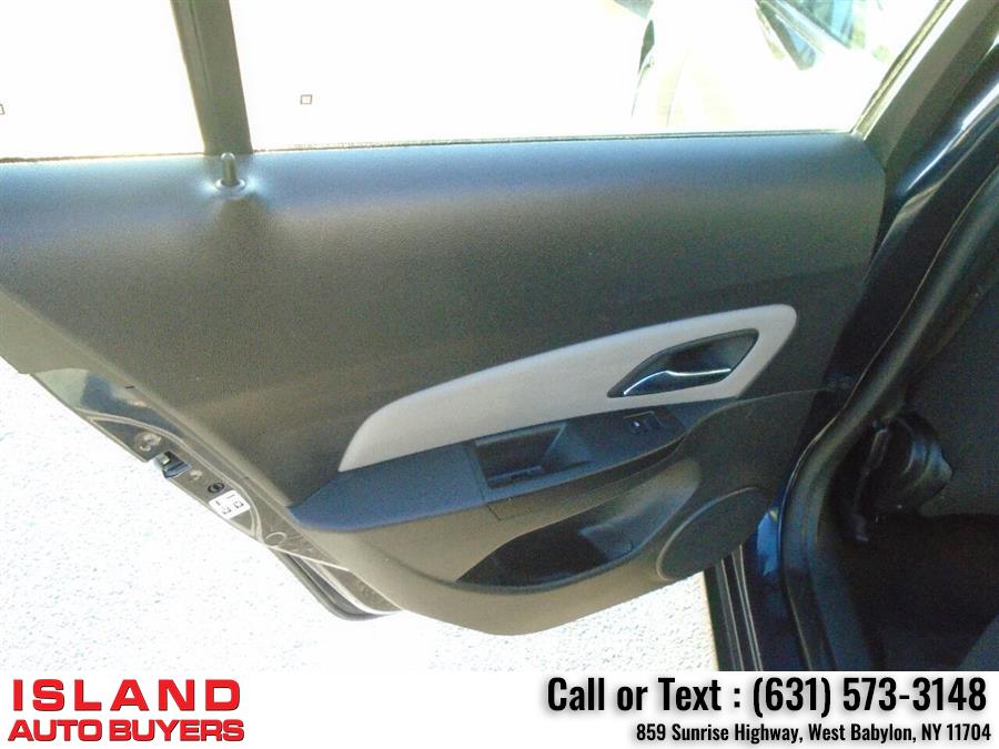 Used Chevrolet Cruze LS Auto 4dr Sedan w/1SB 2015 | Island Auto Buyers. West Babylon, New York Used Chevrolet Cruze LS Auto 4dr Sedan w/1SB 2015 | Island Auto Buyers. West Babylon, New York