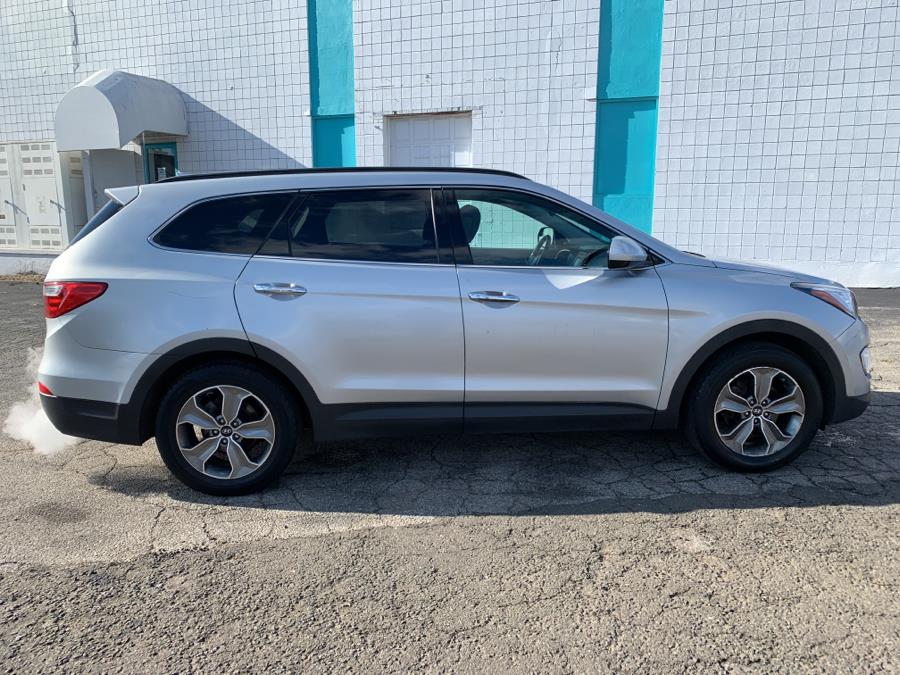 Used Hyundai Santa Fe AWD 4dr SE 2016 | Dealertown Auto Wholesalers. Milford, Connecticut