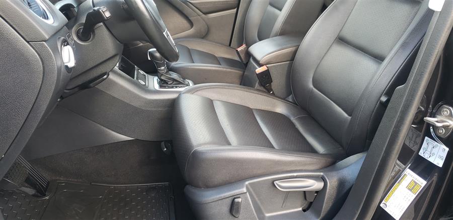 Used Volkswagen Tiguan TSI 4MOTION 4dr Auto S 2016 | Victoria Preowned Autos Inc. Little Ferry, New Jersey Used Volkswagen Tiguan TSI 4MOTION 4dr Auto S 2016 | Victoria Preowned Autos Inc. Little Ferry, New Jersey