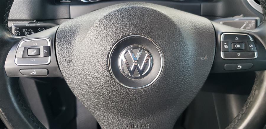 Used Volkswagen Tiguan TSI 4MOTION 4dr Auto S 2016 | Victoria Preowned Autos Inc. Little Ferry, New Jersey Used Volkswagen Tiguan TSI 4MOTION 4dr Auto S 2016 | Victoria Preowned Autos Inc. Little Ferry, New Jersey