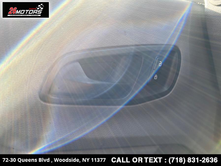 Used Ford Transit Passenger Wagon T-350 148" Low Roof XLT Swing-Out RH Dr 2019 | 26 Motors Queens. Woodside, New York Used Ford Transit Passenger Wagon T-350 148" Low Roof XLT Swing-Out RH Dr 2019 | 26 Motors Queens. Woodside, New York