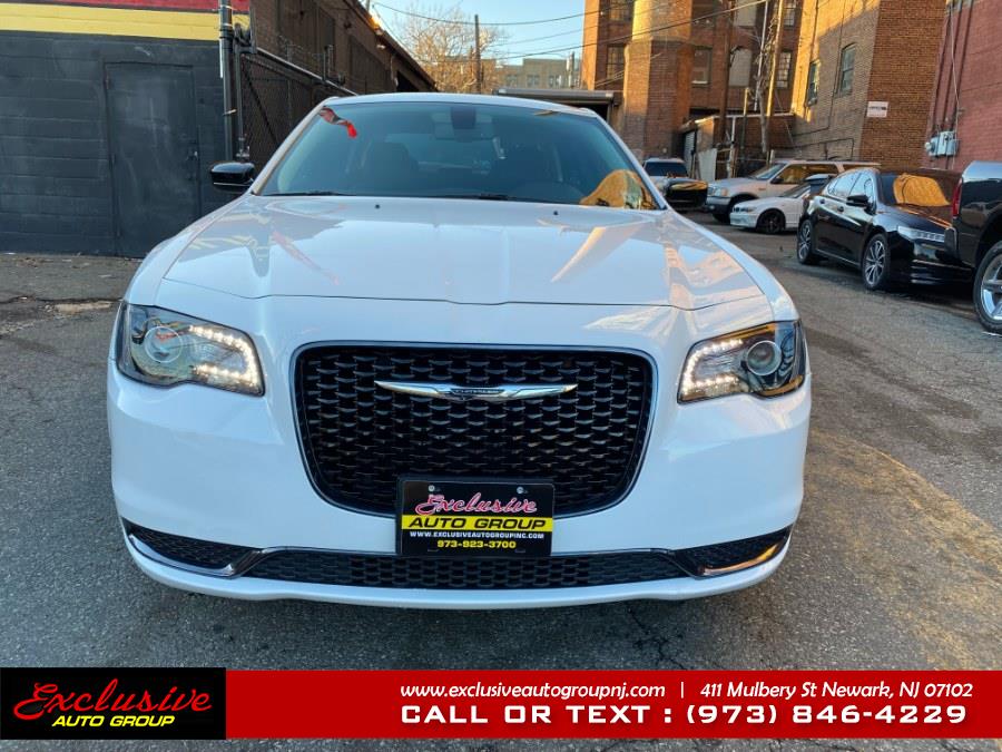 Used Chrysler 300 Touring RWD 2018 | Exclusive Auto Group. Newark, New Jersey Used Chrysler 300 Touring RWD 2018 | Exclusive Auto Group. Newark, New Jersey
