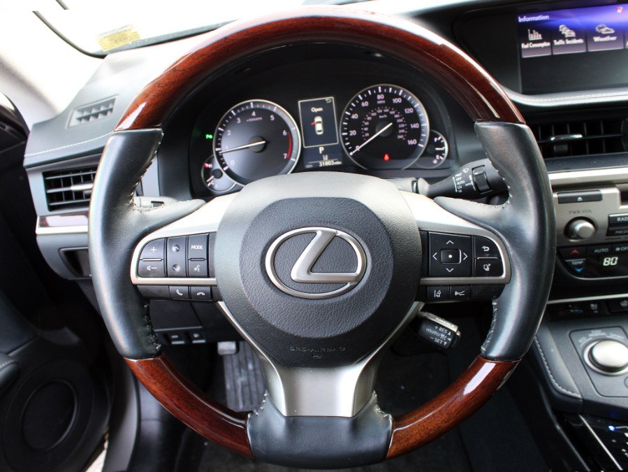 Used Lexus Es 350 2018 | Auto Expo Ent Inc.. Great Neck, New York Used Lexus Es 350 2018 | Auto Expo Ent Inc.. Great Neck, New York