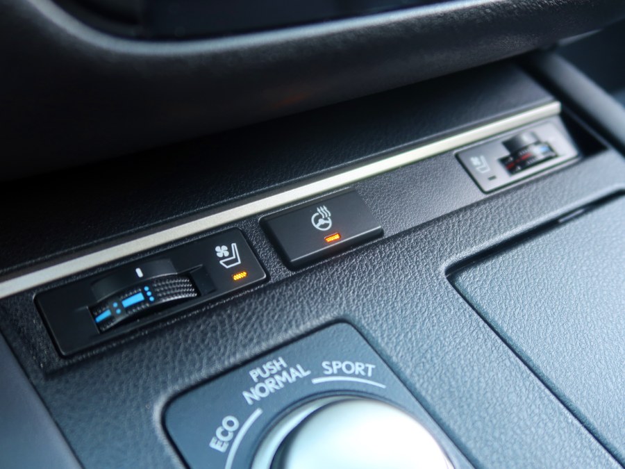 Used Lexus Es 350 2018 | Auto Expo Ent Inc.. Great Neck, New York Used Lexus Es 350 2018 | Auto Expo Ent Inc.. Great Neck, New York