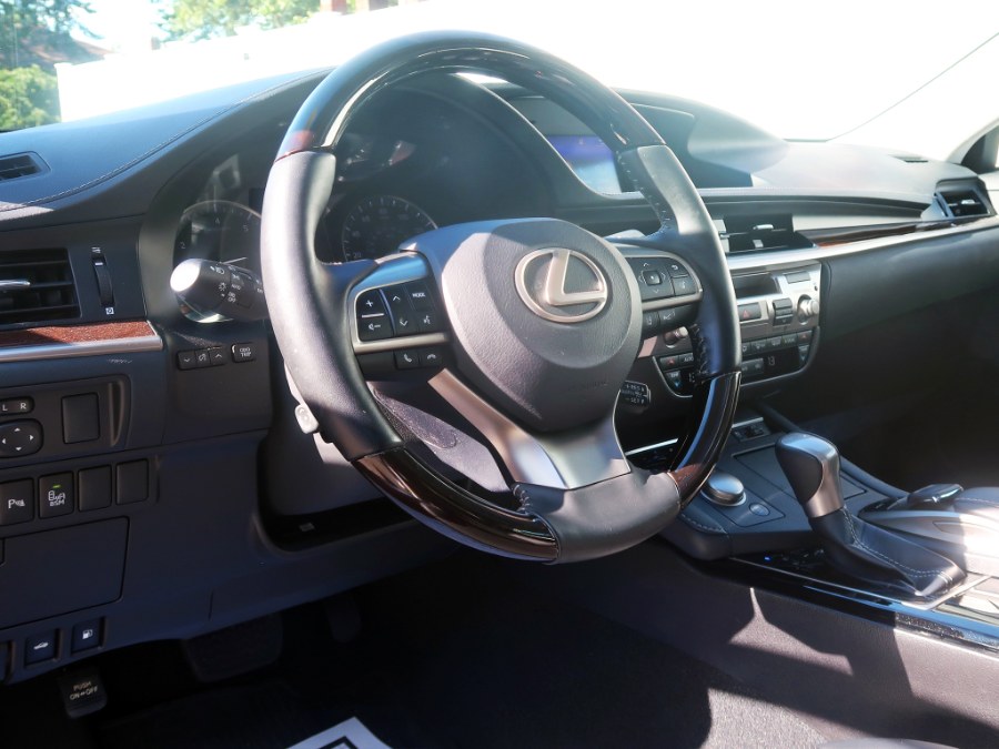Used Lexus Es 350 2018 | Auto Expo Ent Inc.. Great Neck, New York Used Lexus Es 350 2018 | Auto Expo Ent Inc.. Great Neck, New York