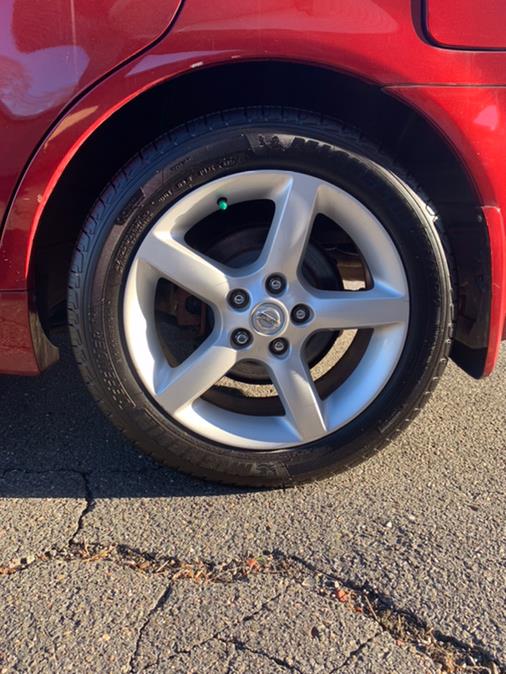 Used Nissan Altima 4dr Sdn V6 Auto 3.5 SE 2005 | Supreme Automotive. New Britain, Connecticut Used Nissan Altima 4dr Sdn V6 Auto 3.5 SE 2005 | Supreme Automotive. New Britain, Connecticut