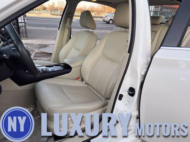 Used Infiniti Q50 3.0t LUXE 2018 | NY Luxury Motors. Elmont, New York Used Infiniti Q50 3.0t LUXE 2018 | NY Luxury Motors. Elmont, New York