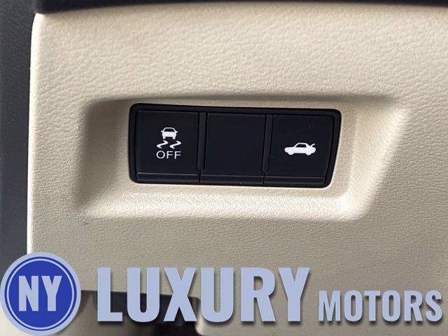 Used Infiniti Q50 3.0t LUXE 2018 | NY Luxury Motors. Elmont, New York Used Infiniti Q50 3.0t LUXE 2018 | NY Luxury Motors. Elmont, New York