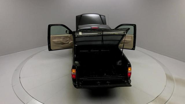 2004 Toyota Tacoma Reg Cab Auto, available for sale in Naugatuck, Connecticut | J&M Automotive Sls&Svc LLC. Naugatuck, Connecticut 2004 Toyota Tacoma Reg Cab Auto, available for sale in Naugatuck, Connecticut | J&M Automotive Sls&Svc LLC. Naugatuck, Connecticut