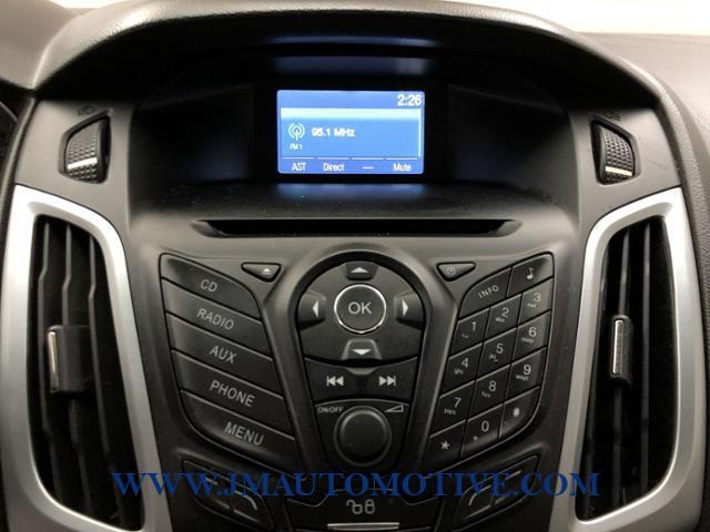 2012 Ford Focus 4dr Sdn SE, available for sale in Naugatuck, Connecticut | J&M Automotive Sls&Svc LLC. Naugatuck, Connecticut 2012 Ford Focus 4dr Sdn SE, available for sale in Naugatuck, Connecticut | J&M Automotive Sls&Svc LLC. Naugatuck, Connecticut