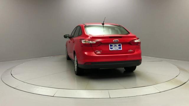 2012 Ford Focus 4dr Sdn SE, available for sale in Naugatuck, Connecticut | J&M Automotive Sls&Svc LLC. Naugatuck, Connecticut 2012 Ford Focus 4dr Sdn SE, available for sale in Naugatuck, Connecticut | J&M Automotive Sls&Svc LLC. Naugatuck, Connecticut
