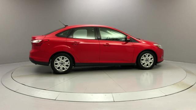 2012 Ford Focus 4dr Sdn SE, available for sale in Naugatuck, Connecticut | J&M Automotive Sls&Svc LLC. Naugatuck, Connecticut 2012 Ford Focus 4dr Sdn SE, available for sale in Naugatuck, Connecticut | J&M Automotive Sls&Svc LLC. Naugatuck, Connecticut