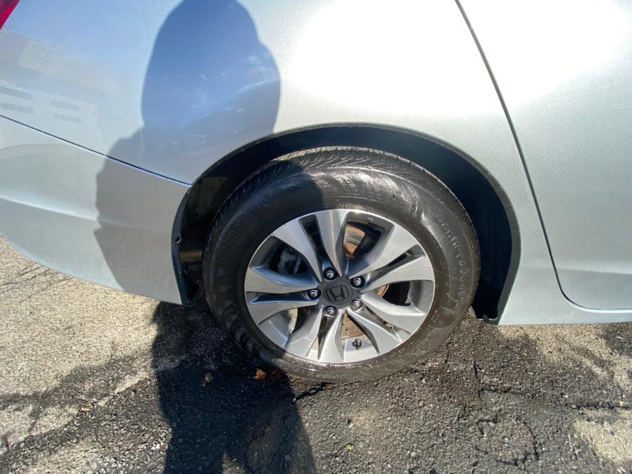 Used Honda Accord Sdn 4dr I4 CVT LX 2013 | VEB Auto Sales. Hartford, Connecticut Used Honda Accord Sdn 4dr I4 CVT LX 2013 | VEB Auto Sales. Hartford, Connecticut