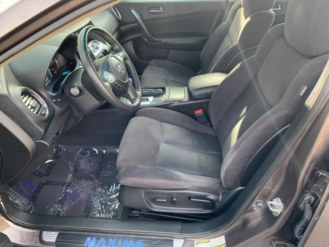 Used Nissan Maxima 3.5 SV w/Premium Pkg 2012 | Valentine Motor Company. Forestville, Maryland Used Nissan Maxima 3.5 SV w/Premium Pkg 2012 | Valentine Motor Company. Forestville, Maryland