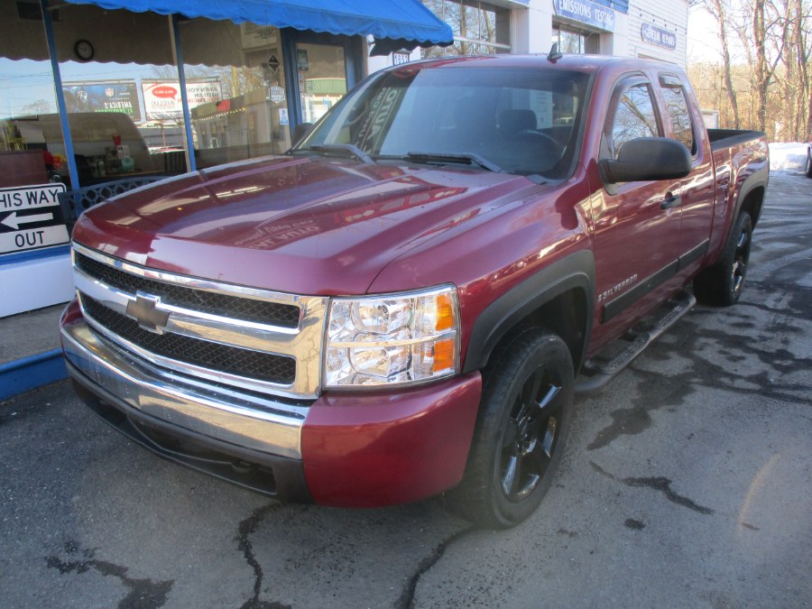 Used Chevrolet Silverado 1500 4WD Ext Cab 143.5" LTZ 2007 | Cos Central Auto. Meriden, Connecticut Used Chevrolet Silverado 1500 4WD Ext Cab 143.5" LTZ 2007 | Cos Central Auto. Meriden, Connecticut