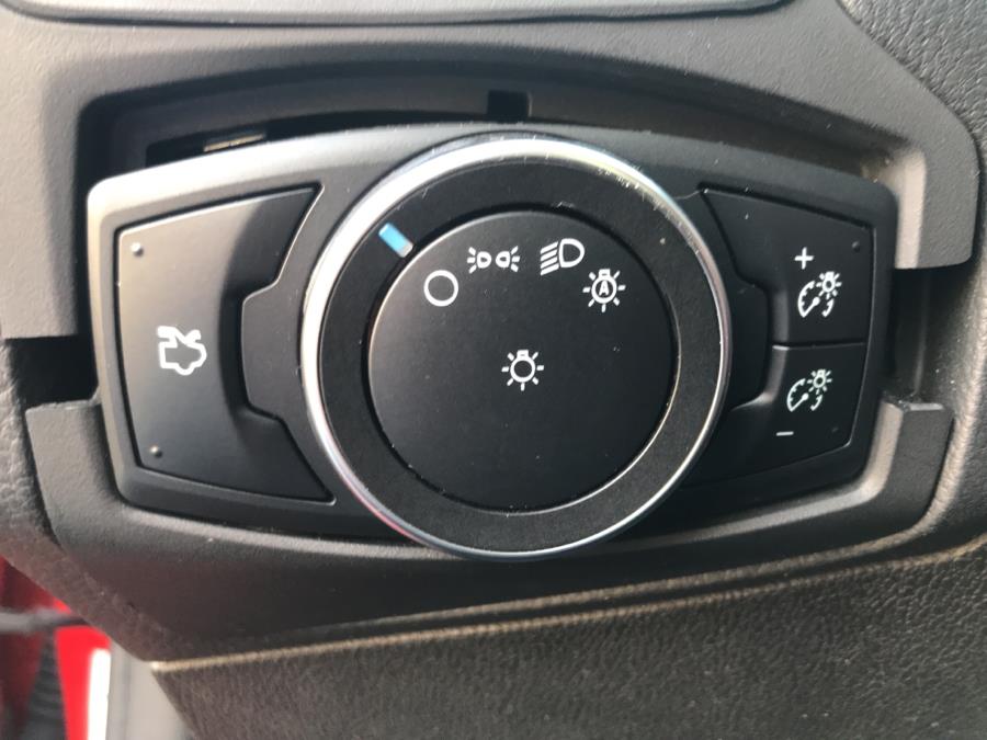 Used Ford Focus 5dr HB SE 2016 | Lex Autos LLC. Hartford, Connecticut Used Ford Focus 5dr HB SE 2016 | Lex Autos LLC. Hartford, Connecticut