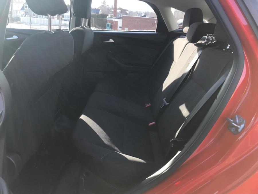 Used Ford Focus 5dr HB SE 2016 | Lex Autos LLC. Hartford, Connecticut Used Ford Focus 5dr HB SE 2016 | Lex Autos LLC. Hartford, Connecticut