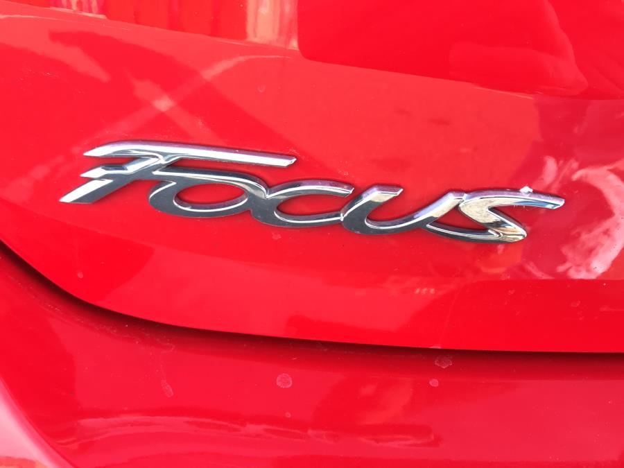 Used Ford Focus 5dr HB SE 2016 | Lex Autos LLC. Hartford, Connecticut