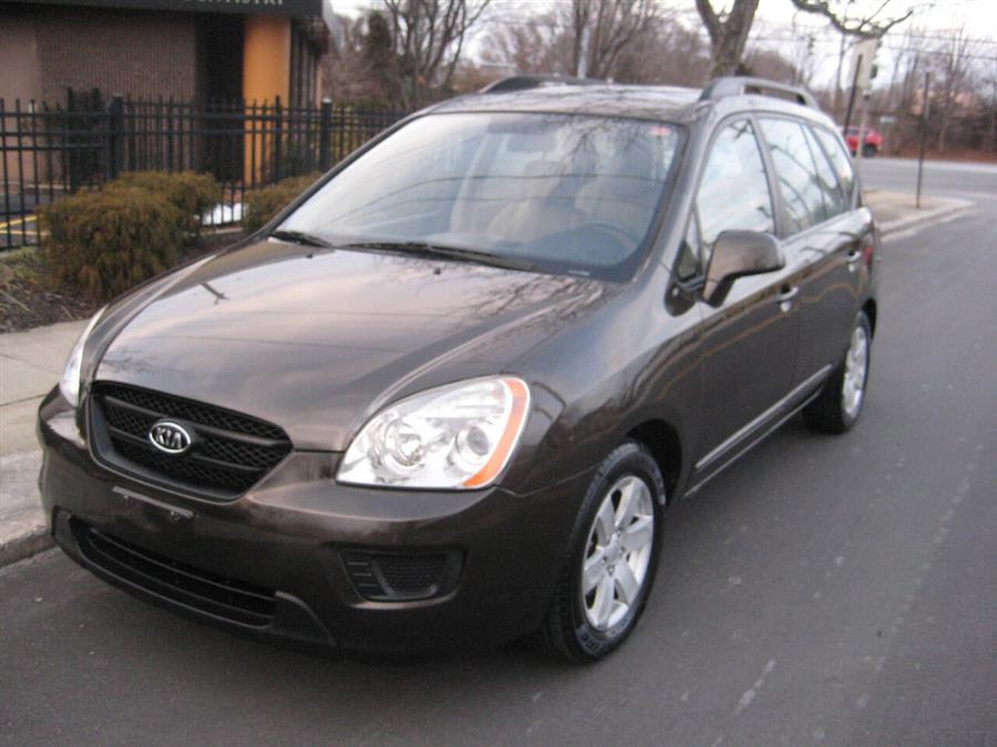 2009 Kia Rondo LX Crossover 4dr 4A, available for sale in Massapequa, New York | Rite Choice Auto Inc.. Massapequa, New York 2009 Kia Rondo LX Crossover 4dr 4A, available for sale in Massapequa, New York | Rite Choice Auto Inc.. Massapequa, New York